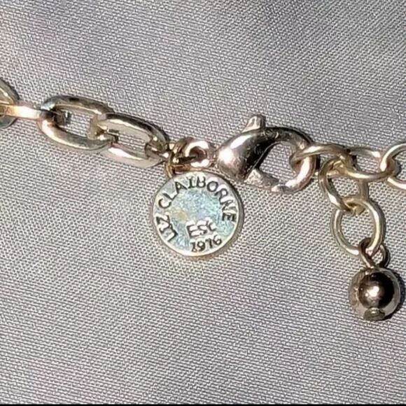 Liz Claiborne Silvertone Cha Cha Necklace 20" - Picture 5 of 7